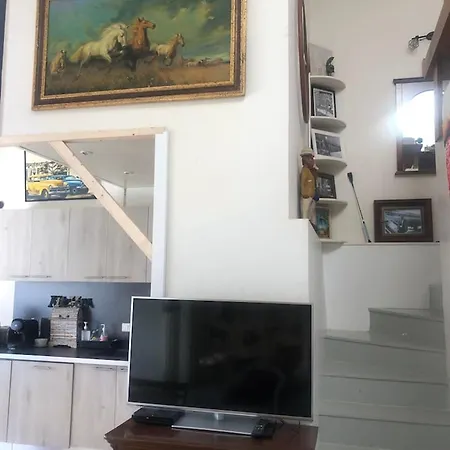 Apartamento De 2 Chambres A A 500 M De La Avec Vue Sur La Terrasse Amenagee Et Wifi *