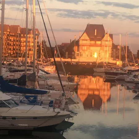 De 2 Chambres A A 500 M De La Avec Vue Sur La Terrasse Amenagee Et Wifi
