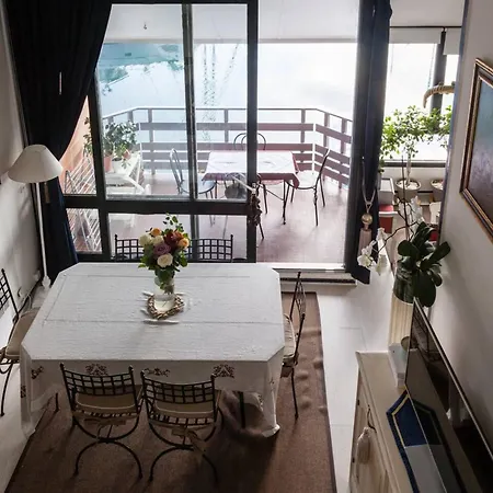 Apartamento De 2 Chambres A A 500 M De La Avec Vue Sur La Terrasse Amenagee Et Wifi